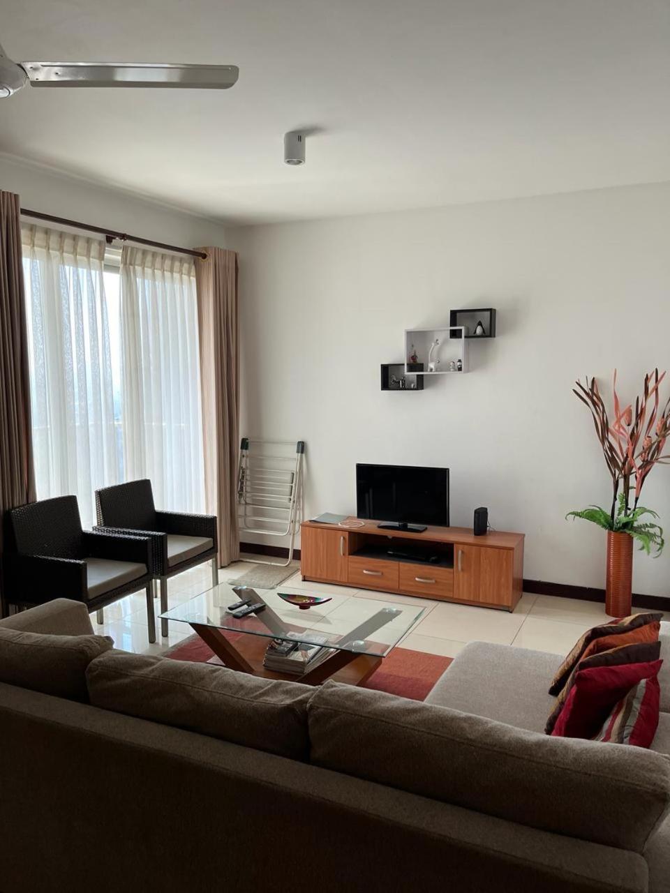 Apartamento Onthree20 Res 2 3 Beds Spacious Unlimited Broadband Wifi *